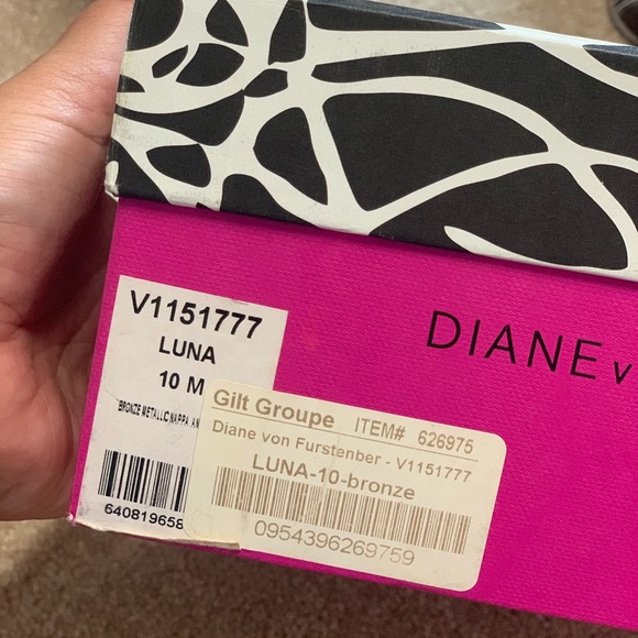 70s inspired DVF LUNA BRONZE HEELS - Picture 8 of 8